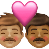 Эмодзи 👨🏽‍❤️‍💋‍👨🏾 Emojipedia