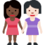 Эмодзи 👩🏿‍🤝‍👩🏻 Twitter.com