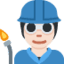 Эмодзи 🧑🏻‍🏭 Twitter.com